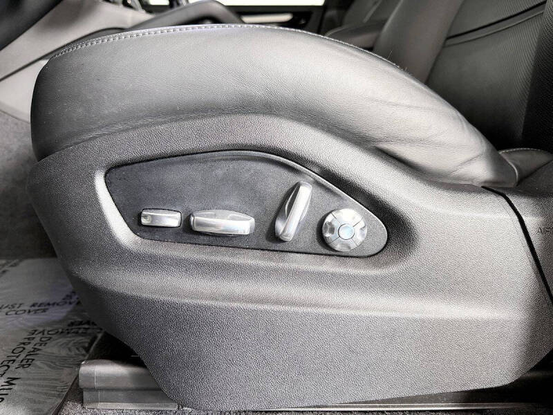 2019 Porsche Cayenne S