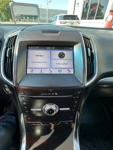 2019 Ford Edge Titanium