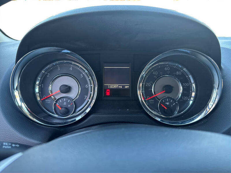 2016 Chrysler Town and Country Touring