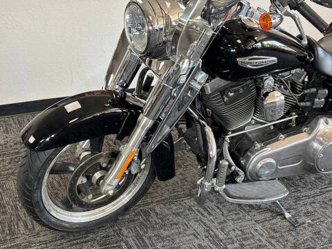 2015 Harley-Davidson Switchback