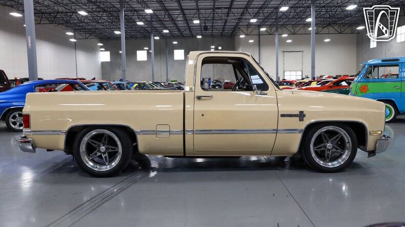 1987 Chevrolet R/V 10 Series
