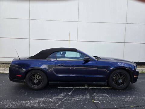 2012 Ford Mustang V6