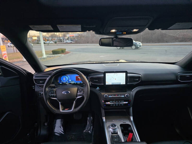 2020 Ford Explorer ST