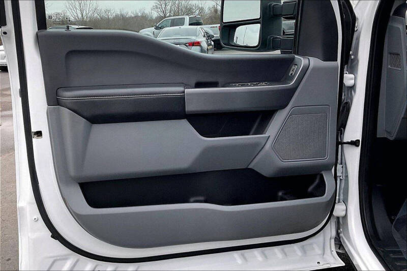 2024 Ford F-350 Super Duty XLT