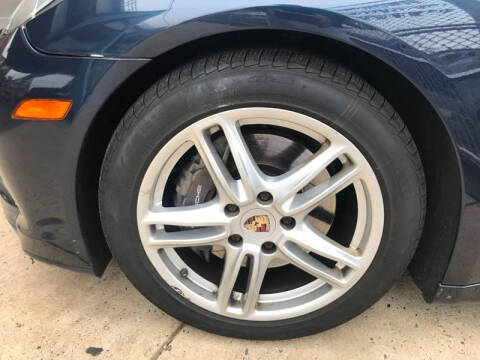 2011 Porsche Panamera 4