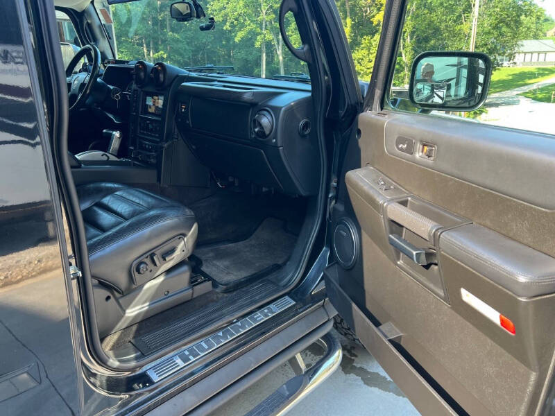 2005 HUMMER H2 Lux Series