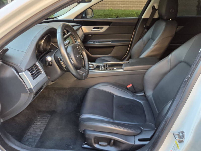 2017 Jaguar XF 20d Premium