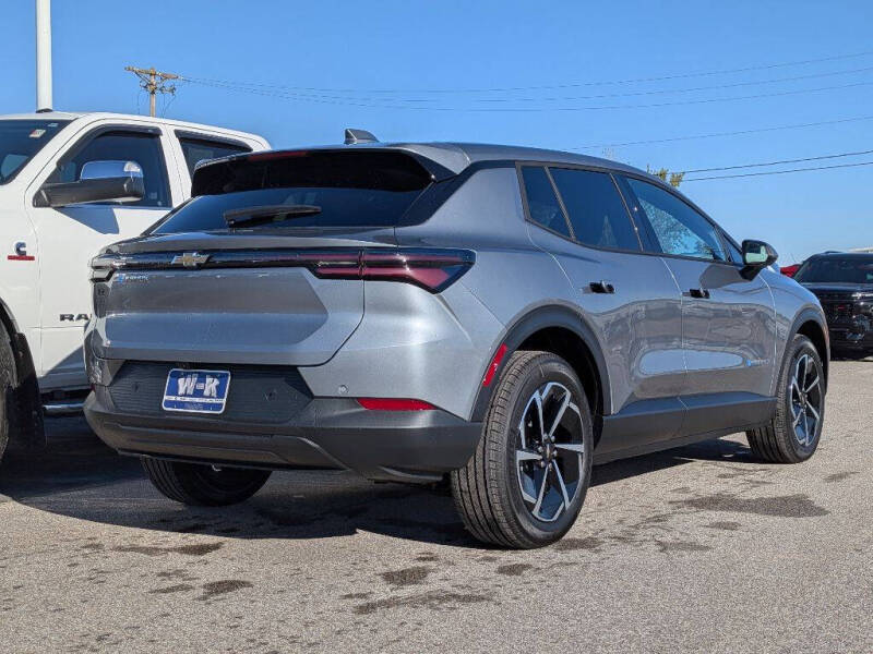 2026 Chevrolet Equinox EV LT 1