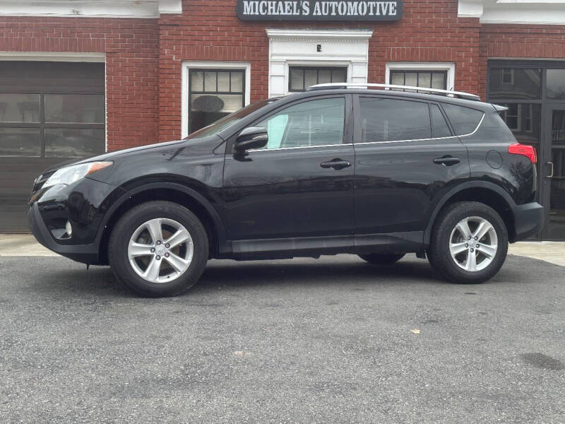 2013 Toyota RAV4 XLE's photo