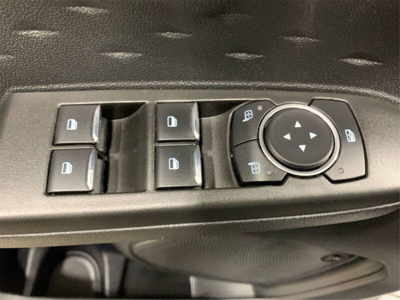 2020 Ford Escape Hybrid Titanium