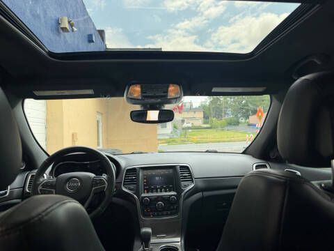2017 Jeep Grand Cherokee Altitude