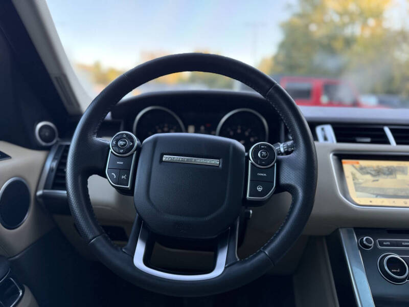 2017 Land Rover Range Rover Sport SE