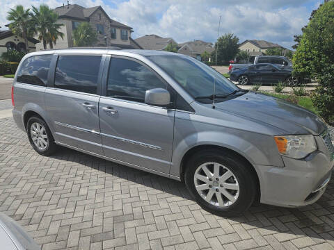 2016 Chrysler Town and Country Touring