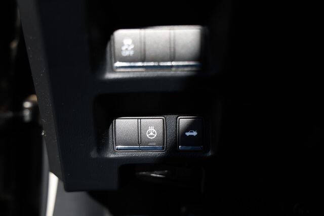 2017 Infiniti Q70 3.7