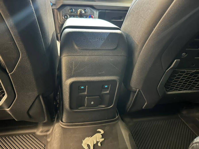 2022 Ford Bronco Black Diamond