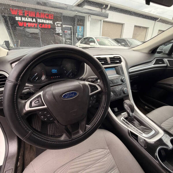 2016 Ford Fusion S