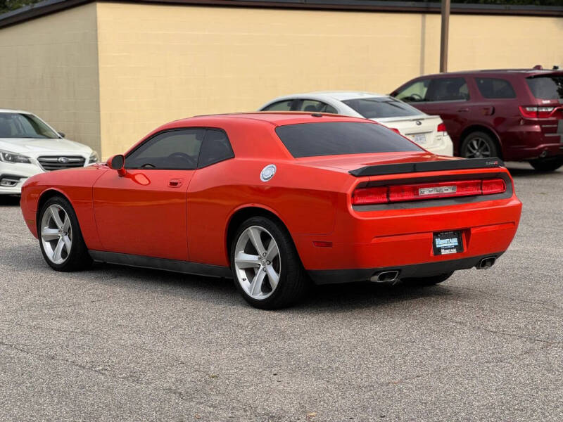2010 Dodge Challenger SRT8