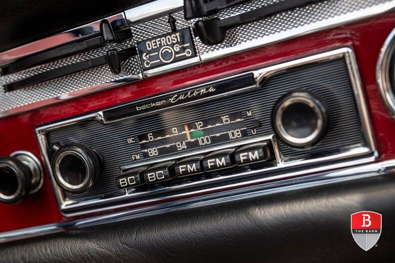 1970 Mercedes-Benz 280-Class