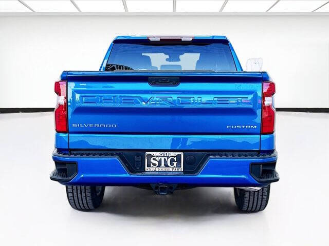 2022 Chevrolet Silverado 1500 Custom