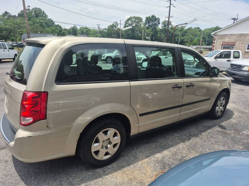2013 Dodge Grand Caravan American Value Package