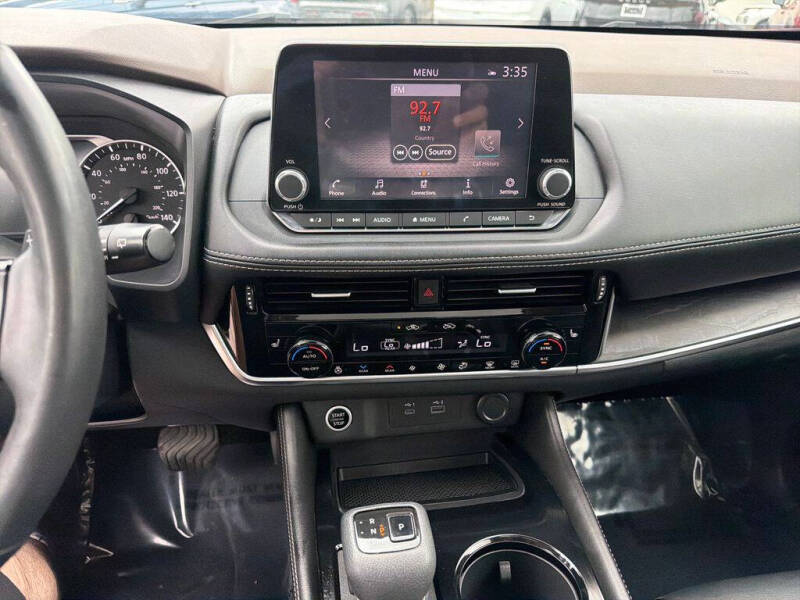 2021 Nissan Rogue SL
