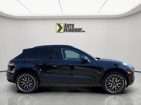 2020 Porsche Macan S