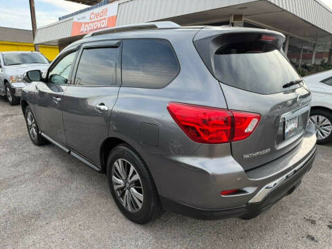 2018 Nissan Pathfinder
