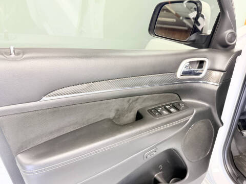 2014 Jeep Grand Cherokee SRT