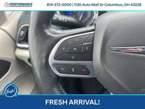 2021 Chrysler Pacifica Touring