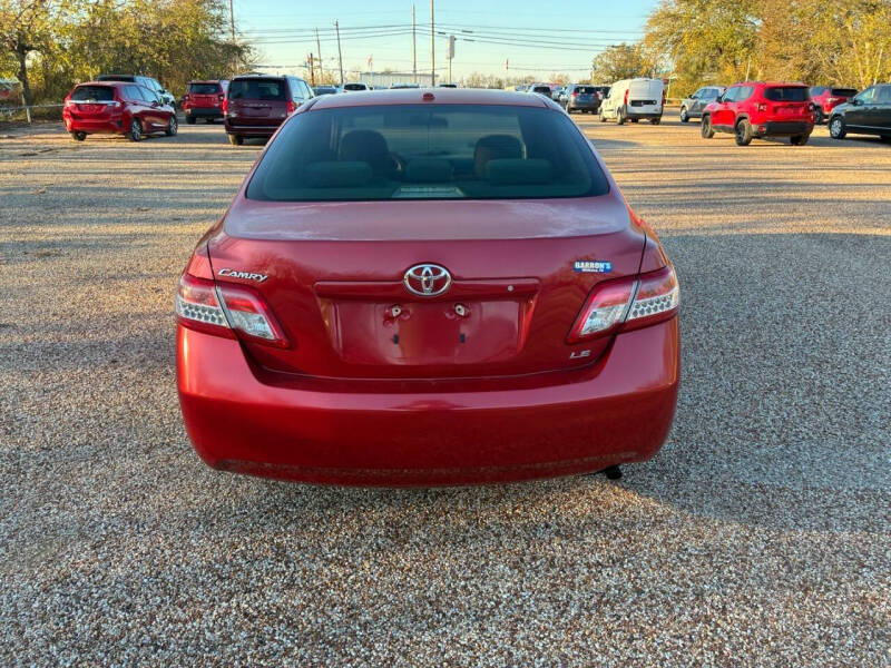 2011 Toyota Camry LE