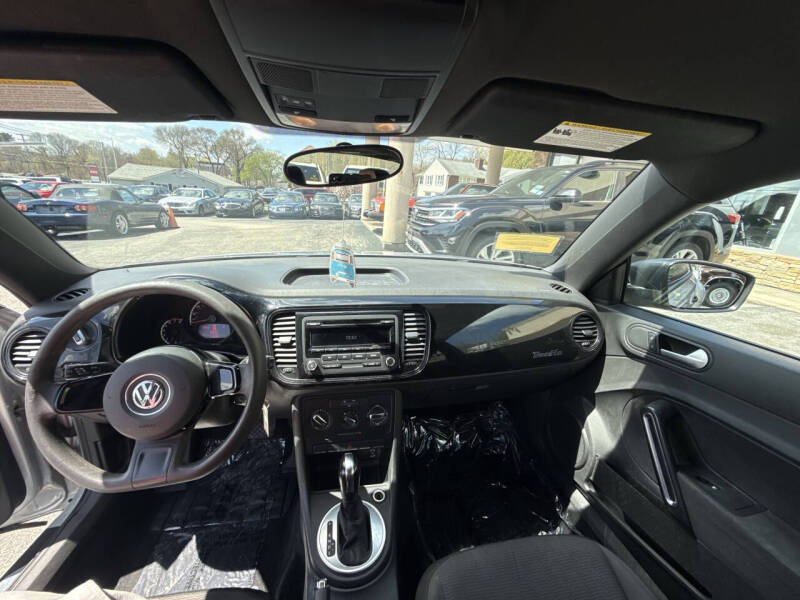 2014 Volkswagen Beetle 1.8T Entry PZEV