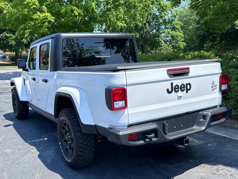 2022 Jeep Gladiator Willys