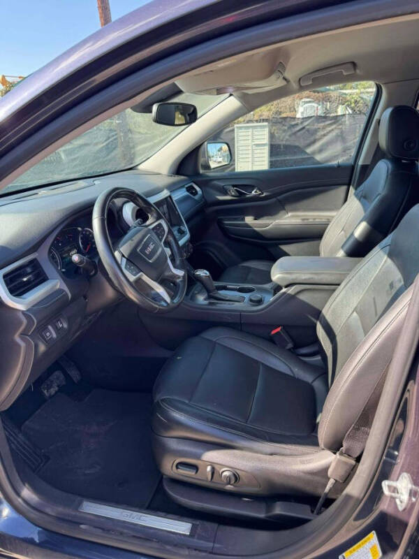 2019 GMC Acadia SLT-1