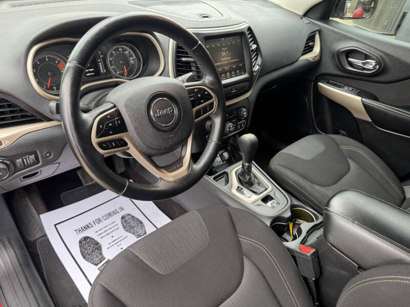 2017 Jeep Cherokee Latitude