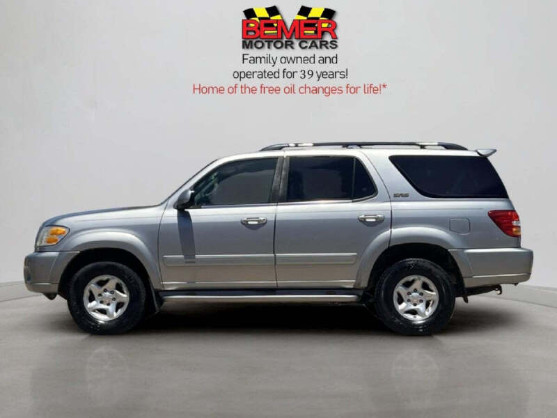 2002 Toyota Sequoia SR5