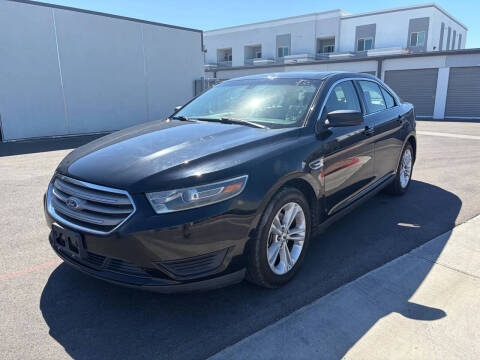 2017 Ford Taurus SE