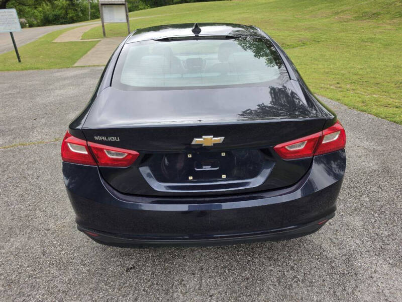 2017 Chevrolet Malibu LS