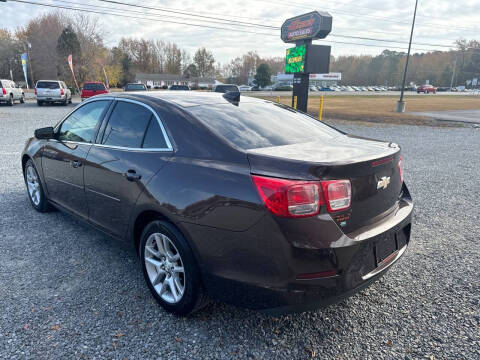 2015 Chevrolet Malibu for sale at GENE'S AUTO SALES in Selbyville DE