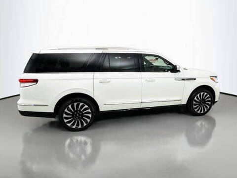 2023 Lincoln Navigator L Black Label