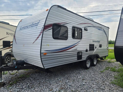 2015 Keystone Summerland SM1890 for sale at Kentuckiana RV Wholesalers in Charlestown IN