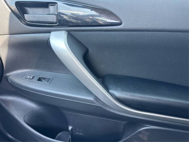 2024 Mitsubishi Eclipse Cross ES