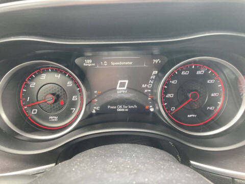 2017 Dodge Charger SE