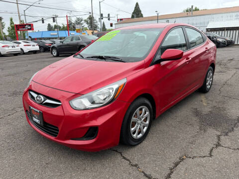 2013 Hyundai Accent GLS