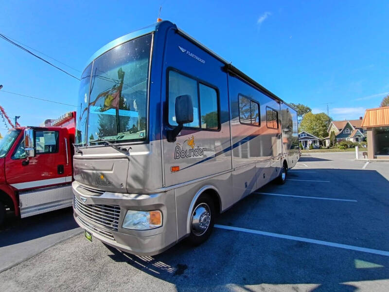 2008 Ford Bounder