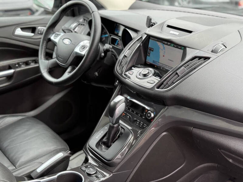 2015 Ford Escape Titanium