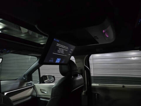 2021 Toyota Sienna Platinum 7-Passenger