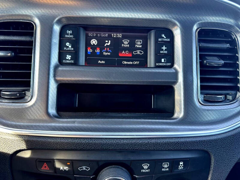 2012 Dodge Charger SRT8 Super Bee