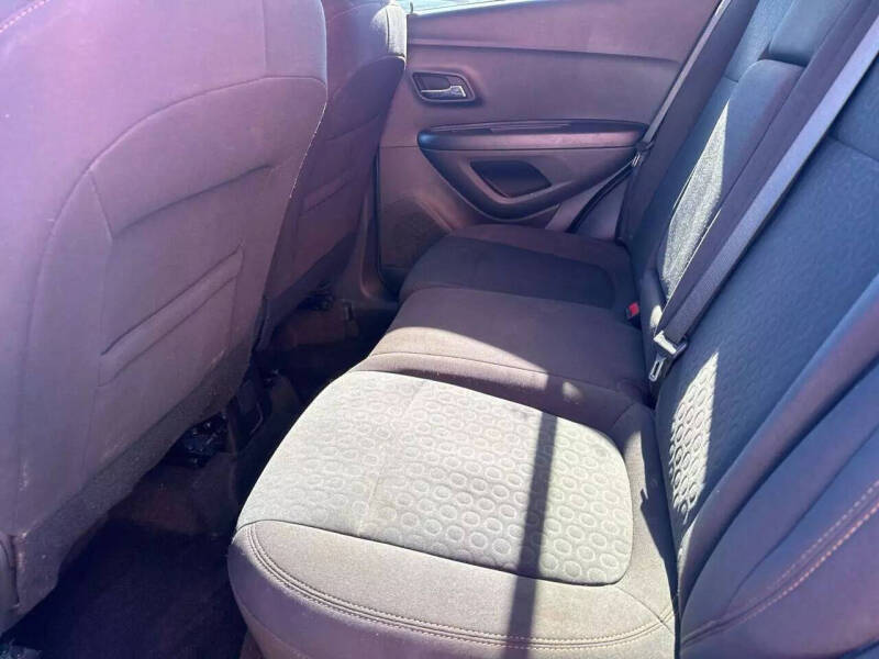 2022 Chevrolet Trax LS