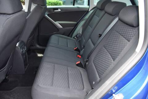 2009 Volkswagen Tiguan SEL 4Motion