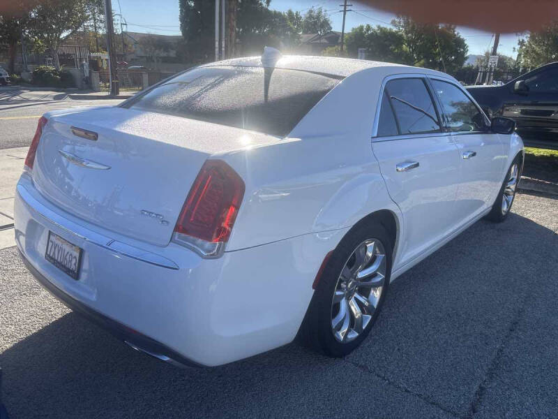 2016 Chrysler 300 C